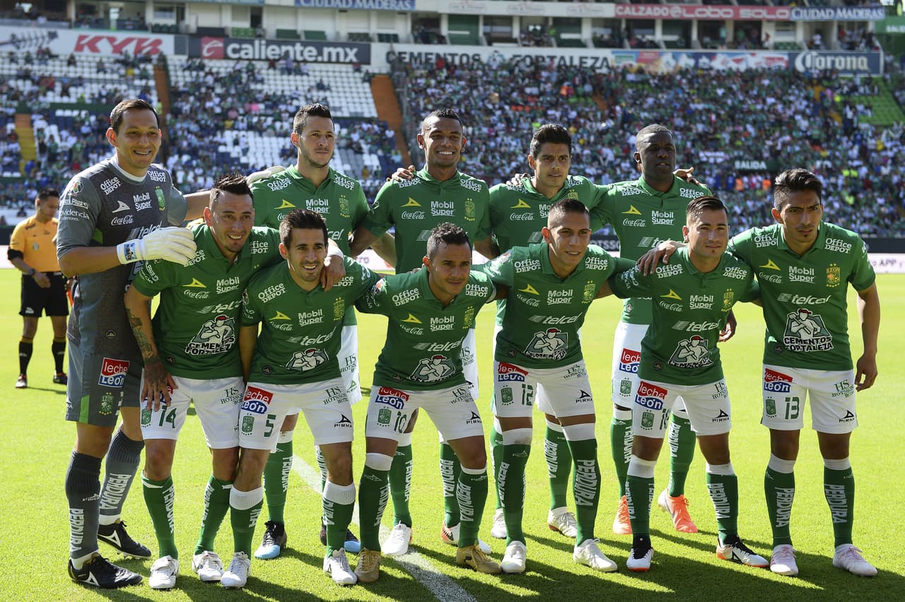 El técnico Ignacio Ambriz dispuso de este once inicial para el juego de este sábado.