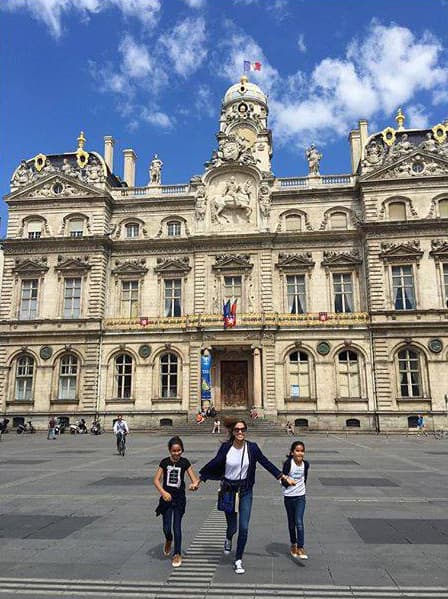 Karla Martínez: "Bonjour France! #Lyon #Francia". (Junio 26, 2016)