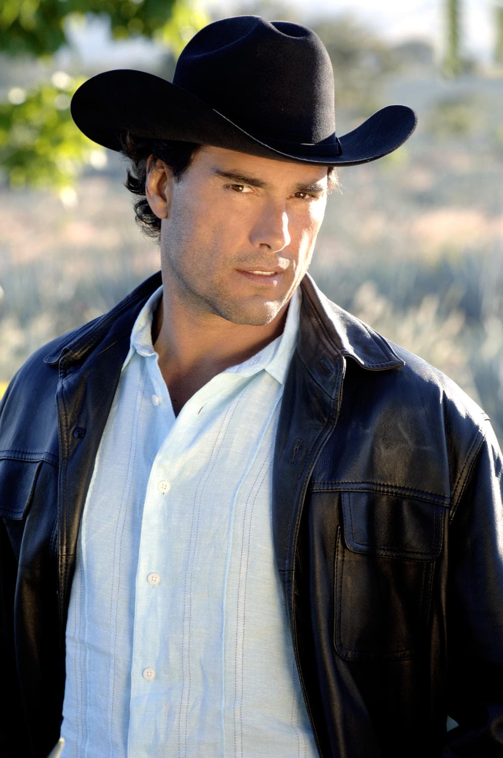 Después le tocó actuar en "Held up", "Wild Things" y "Miami hustle".