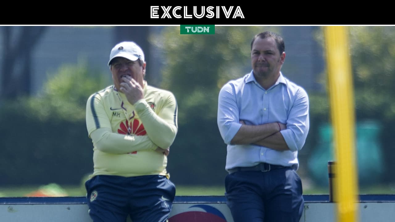 Piojo defiende a Baños: "Es el menos culpable en América; la cancha pesa"