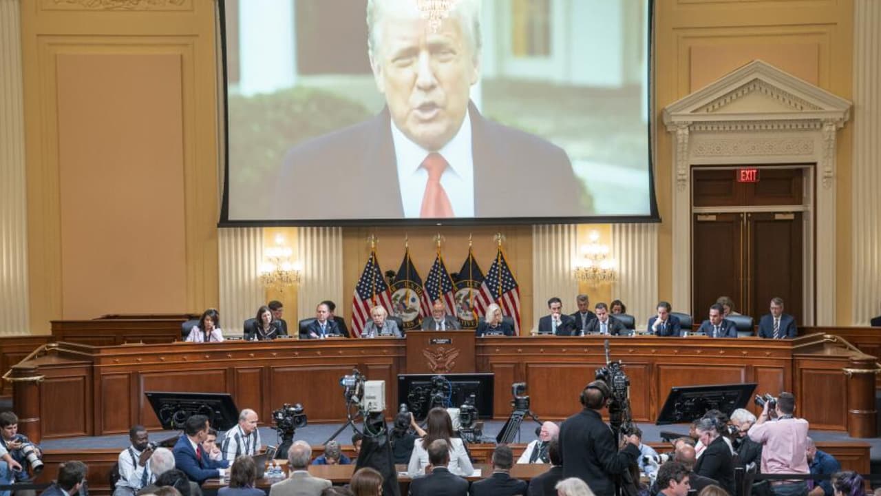 Comité que investiga el asalto al Capitolio retira citación a Trump por falta de tiempo para interrogarlo