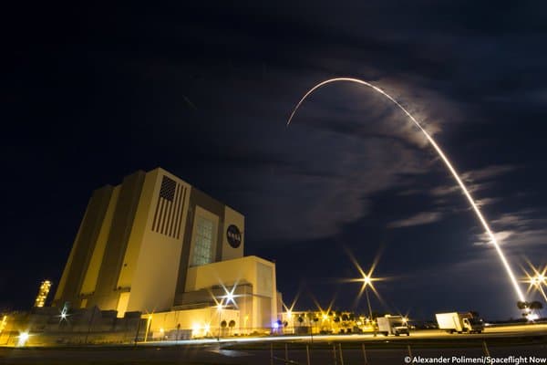 Testigos del reciente despegue del Atlas V, desde Cabo Cañaveral, publicaron algunas fotos del espectáculo visual que ofreció.