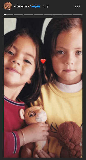 La segunda hija de Raúl Araiza compartió algunas fotografías al lado de la festejada, aunque no escribió nada más que algunos corazones.