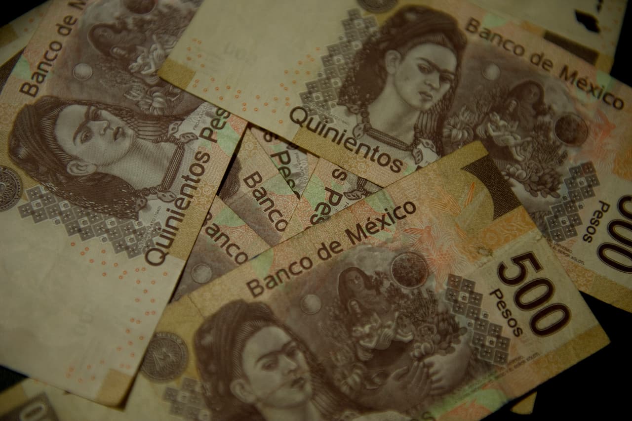 El dólar vuelve a tocar un máximo histórico con respecto al peso mexicano