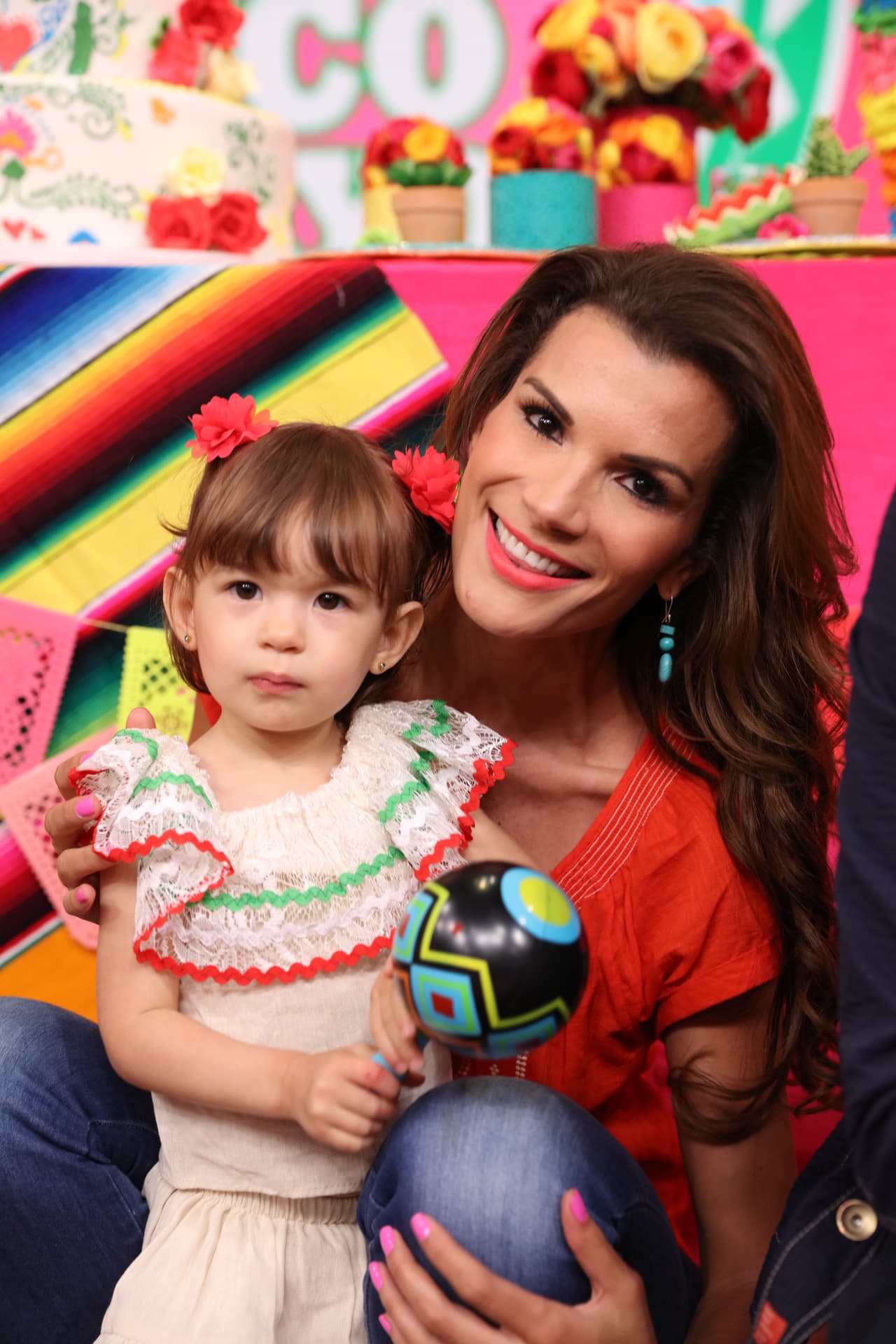 Michelle, la hija de Alan Tacher y Cristina Bernal fue una de las invitadas especiales al cumpleaños de Giulietta.