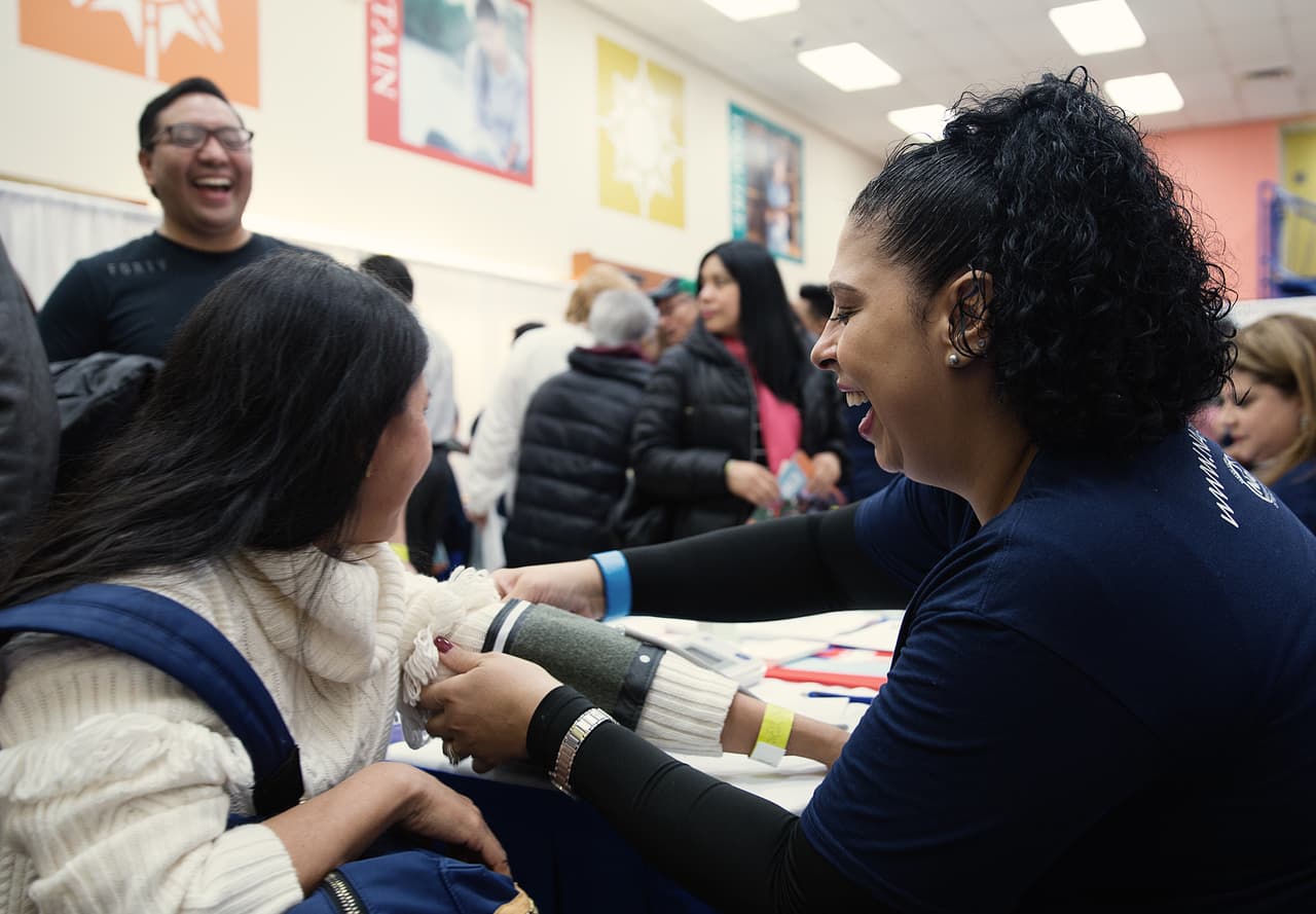 Los asistentes se realizaron todo tipo de pruebas de control: se chequearon la vista y se midieron la tensión, el índice de masa corporal, el azúcar y hasta el A1C.