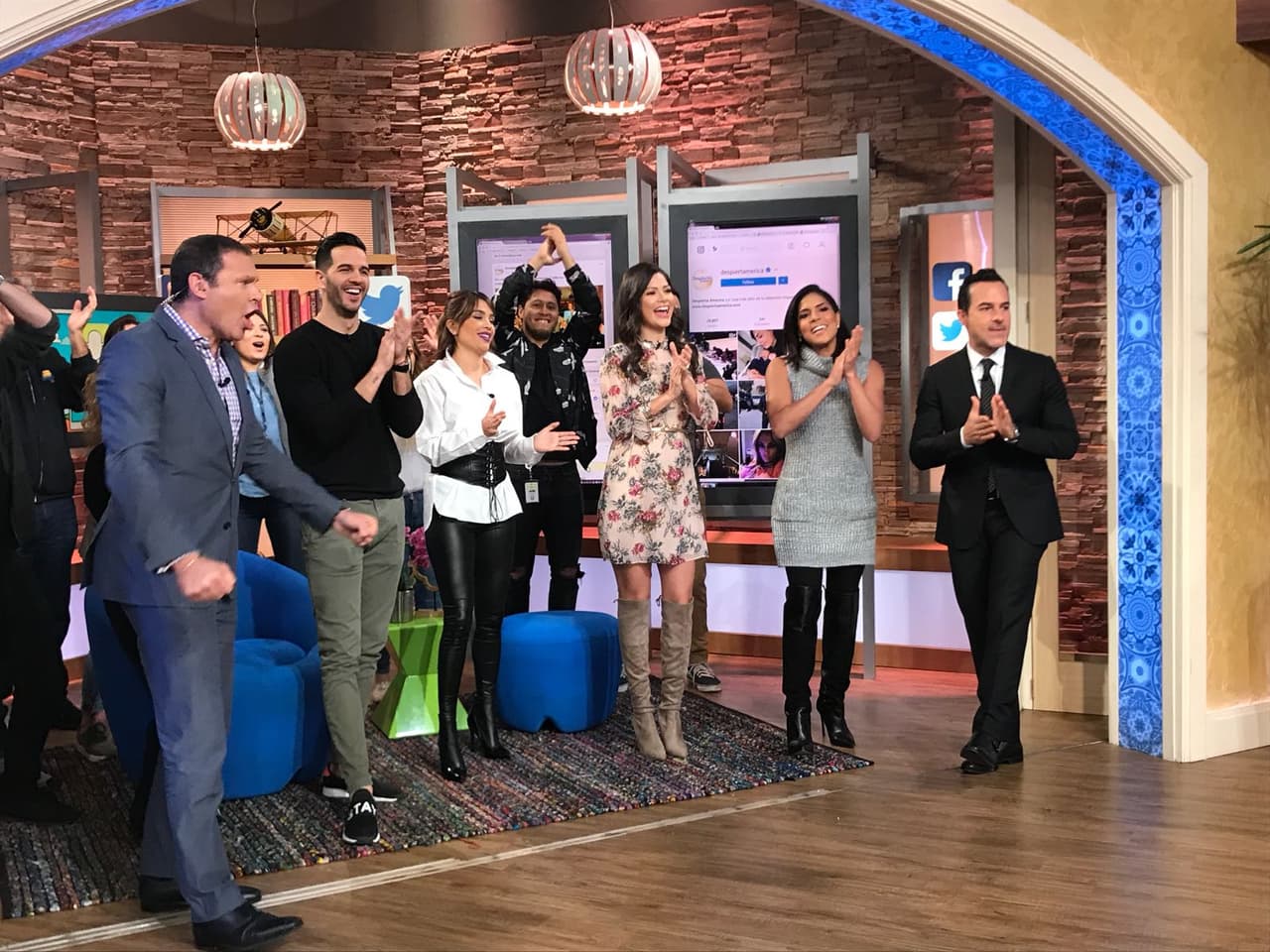 Una noticia muy especial para todos los que delante (y detrás de cámaras) forman parte de Despierta América.