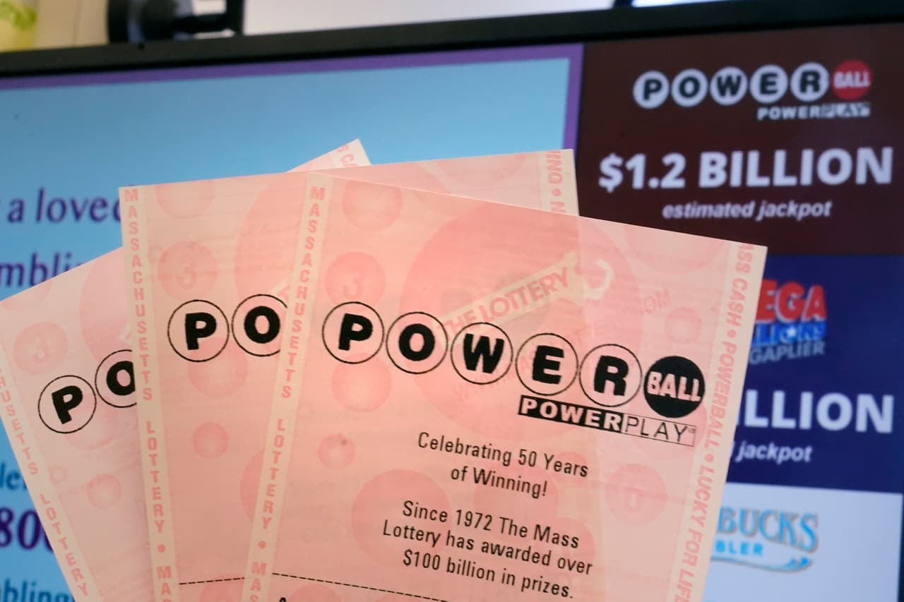Powerball: Un premio de 2,000,000 y 2 de 1,000,000 son vendidos en el área triestatal