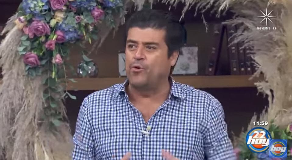 Luego, presentó una entrevista con él desde el foro de Hoy y ahí, el también locutor confirmó lo ocurrido.
<br>