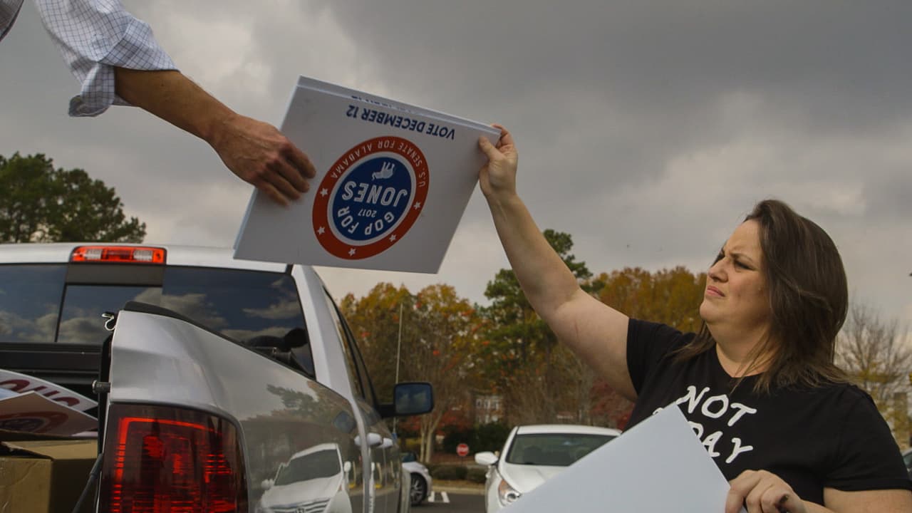 'Never Moore' Alabama Republicans buck their party to do the unthinkable: vote for a Democrat