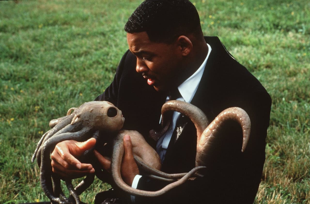 Uno de los mayores 
<i>blockbusters</i> de la carrera actoral de Will Smith está lleno de chistes y referencias extraterrestes.