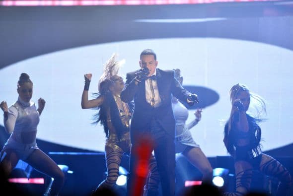 Nos hizo mover hasta más no poder.