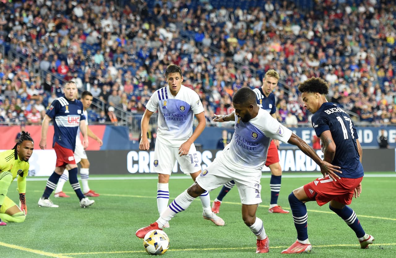 El equipo de Bruce Arena superó por 2-1 a Orlando City SC.
<br>