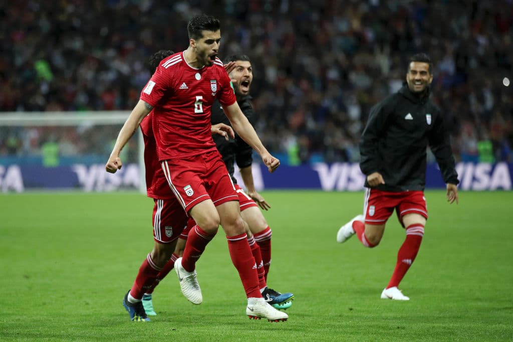 El estadio en Kazan estalló con el grito de gol, por el apoyo al más débil y ante la numerosa afición iraní que invadió Kazan Arena. Nadie lo podía creer, el juego se empataba.