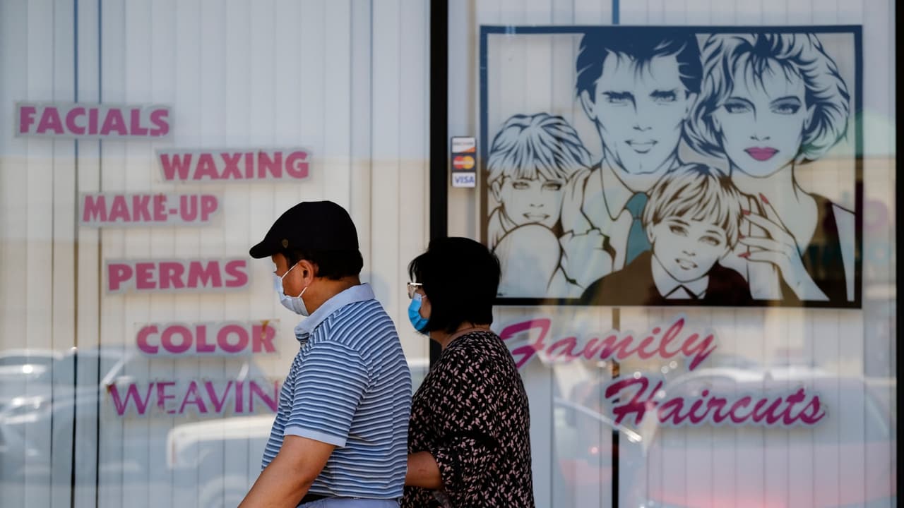 Toque de queda regional obliga a cientos de negocios a cerrar en 5 condados del Área de la Bahía