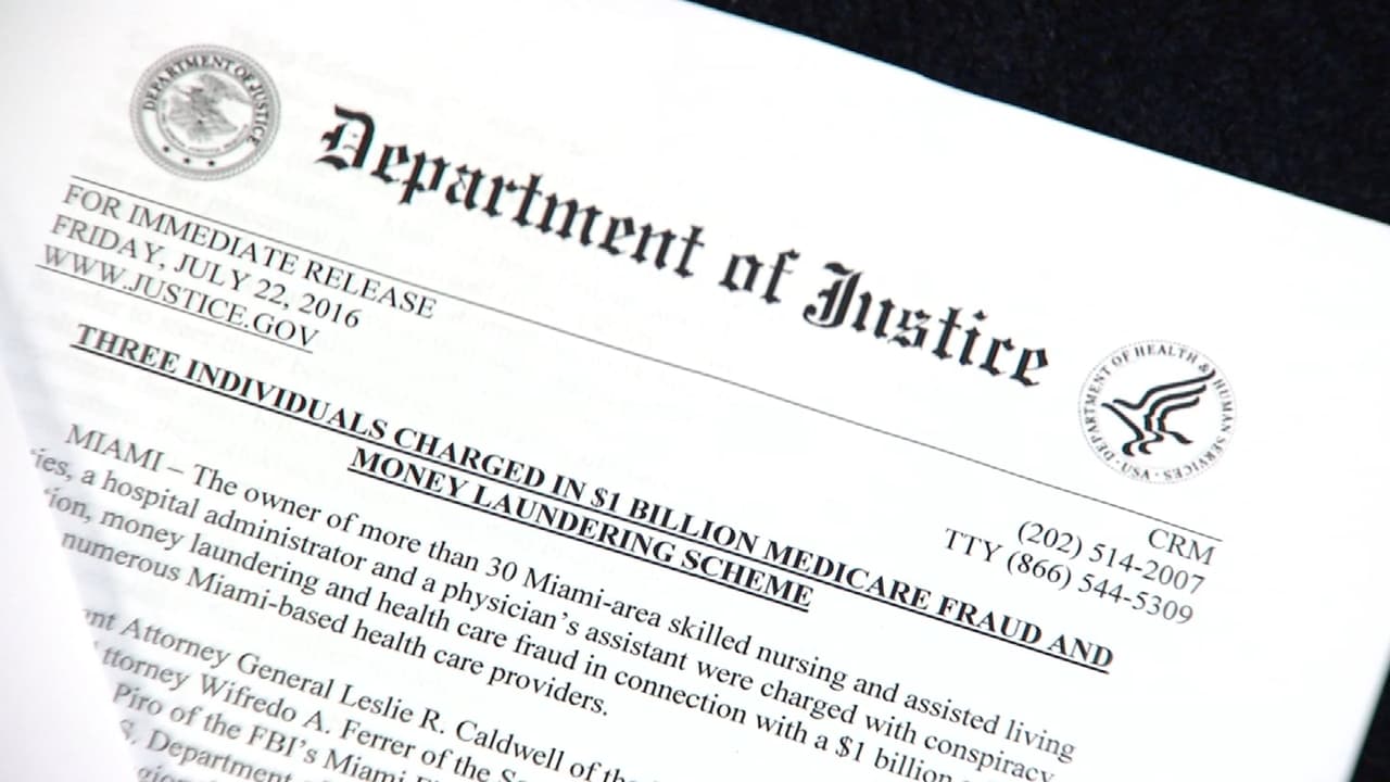 Autoridades federales desbaratan la mayor red de fraude al Medicare en Miami