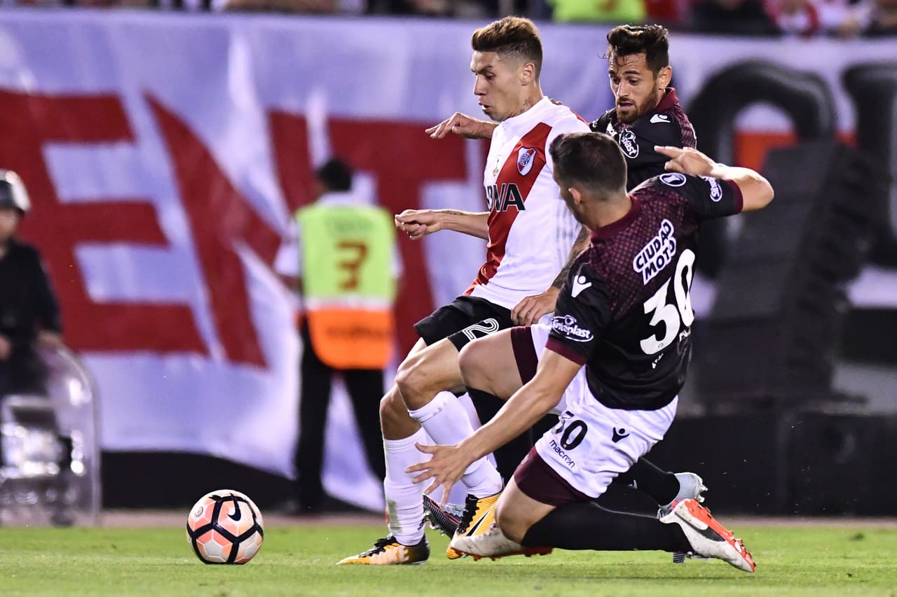 Para 2018 se rumoró su traspaso al Atlético Nacional, a donde se fue el técnico Almirón. Aún así, el costo de su fichaje frenó esa transferencia. Desde ahí sonó su nombre para la Liga MX.