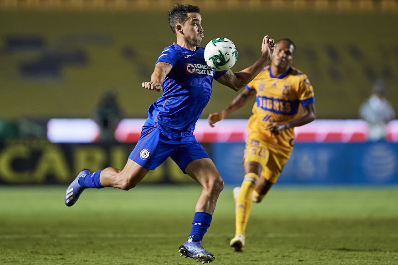 Cruz Azul vence 1-3 a Tigres en el volcán y rasguñan su pase a las semifinales.