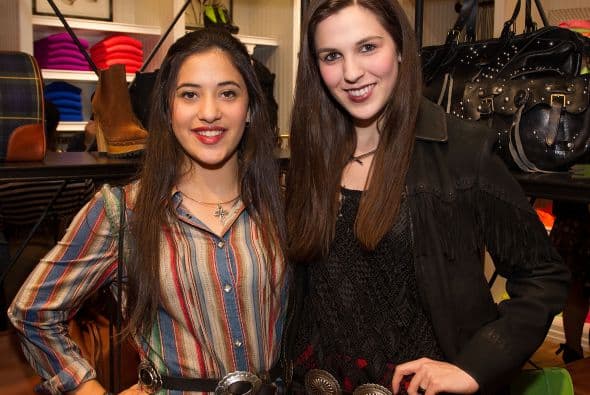 Polo Ralph Lauren es la versión deportiva de esta casa de diseño, la cual abrió puertas a su nueva tienda en el centro comercial Gallería justo a tiempo para las compras navideñas.