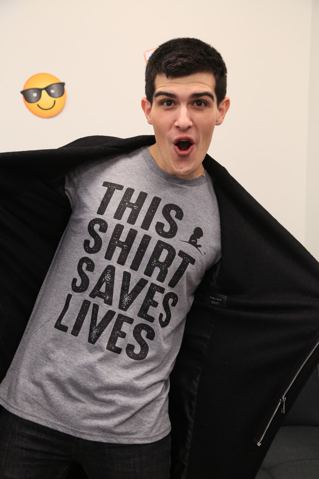 Para 
<b>Adriel Favela</b> este fue su primer radiotón y pudimos notar que lo disfrutó al máximo.
<br>
<br>
<b>DONA AQUÍ: <a href="http://bit.ly/UnidosConStJude" target="_blank">bit.ly/UnidosConStJude</a></b>