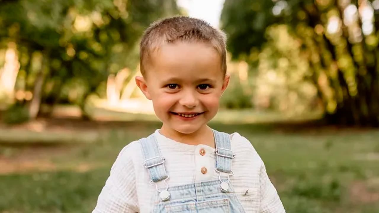 Niño de 5 años muere tras dispararse accidentalmente con el arma de su padre