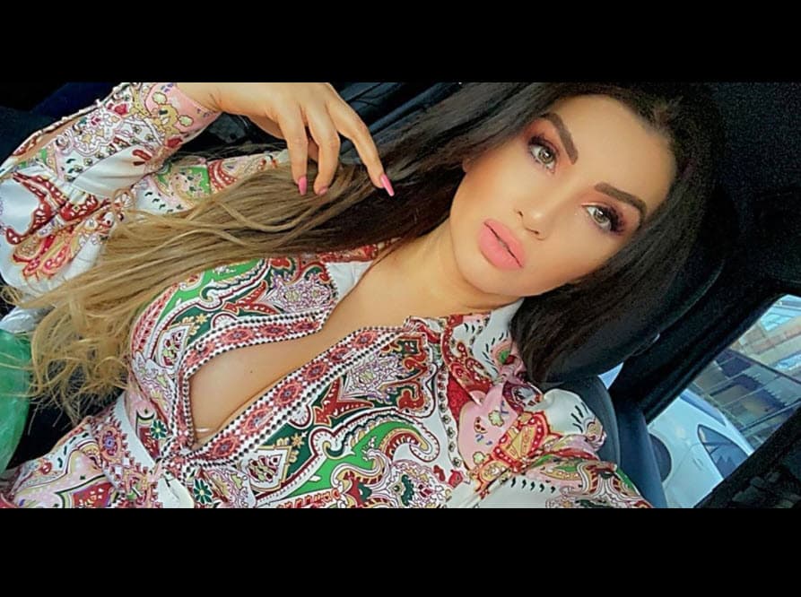 "Yo sí hice todo como debe de ser", agregó, "yo sí lo haré legal".
<br>