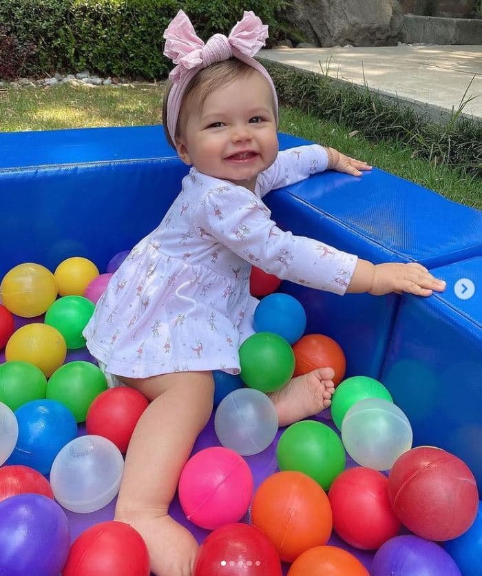 Martina es parte de los bebés que se aventuró al confinamiento por la pandemia de covid-19 antes de siquiera cumplir su primer año de vida.