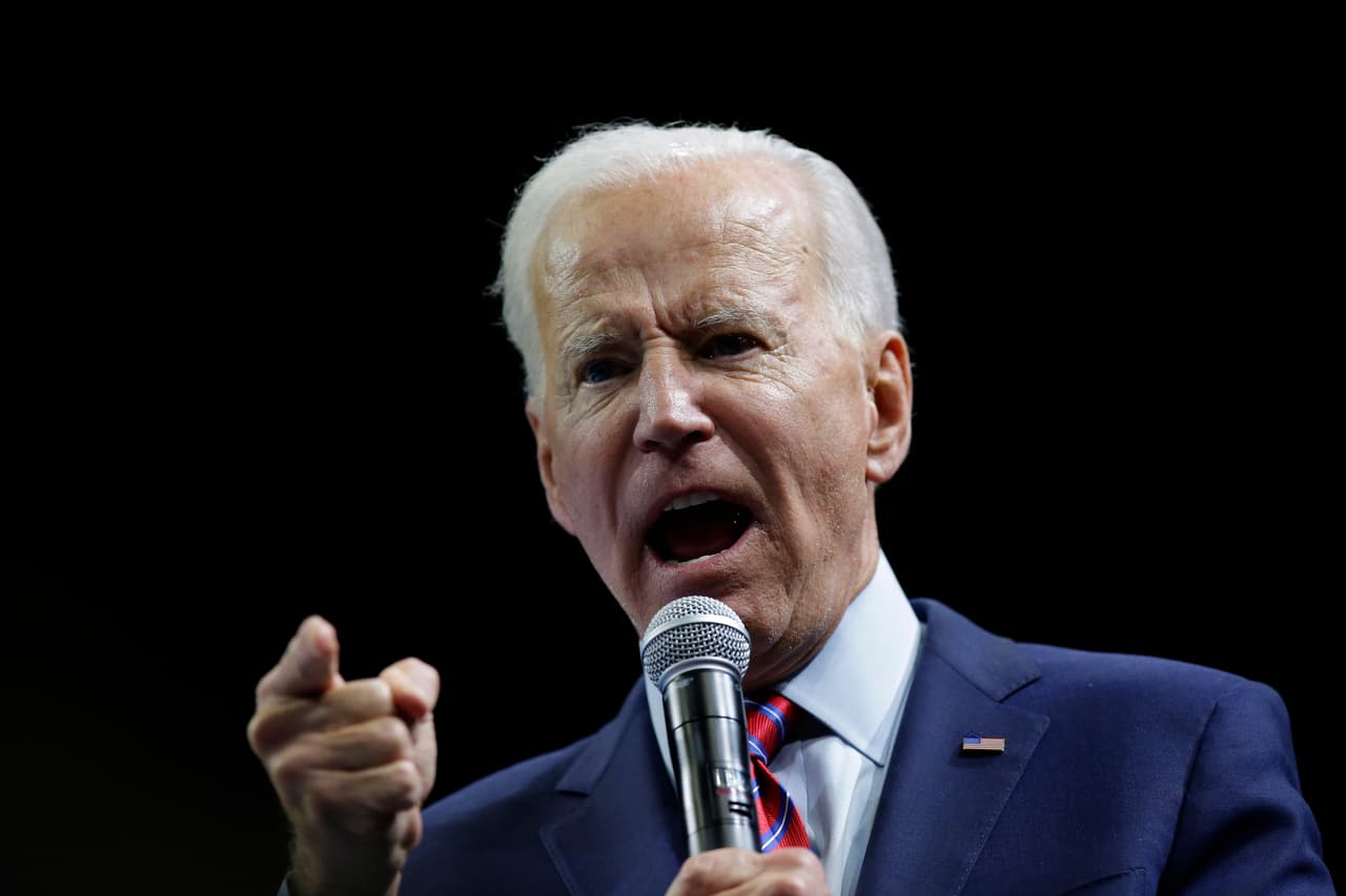 <b>Joe Biden.</b> Fue senador por Delaware entre 1973 y 2009, cuando fue electo vicepresidente. Acompañó a Barack Obama en la Casa Blanca durante ocho años hasta 2017. "Los valores centrales de esta nación están en juego. Por eso hoy anuncio mi candidatura a la presidencia de Estados Unidos", dijo al sumarse a la carrera presidencial demócrata.