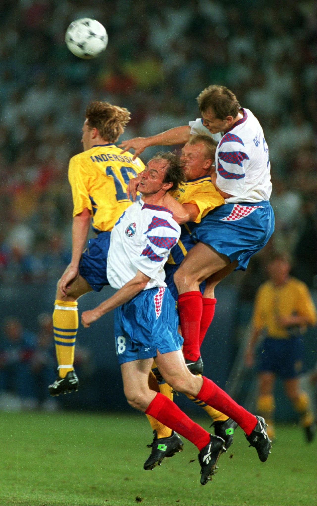 El duelo contra Rusia le dio a Suecia la ventaja definitiva para clasificar a la segunda ronda del torneo en 1994.