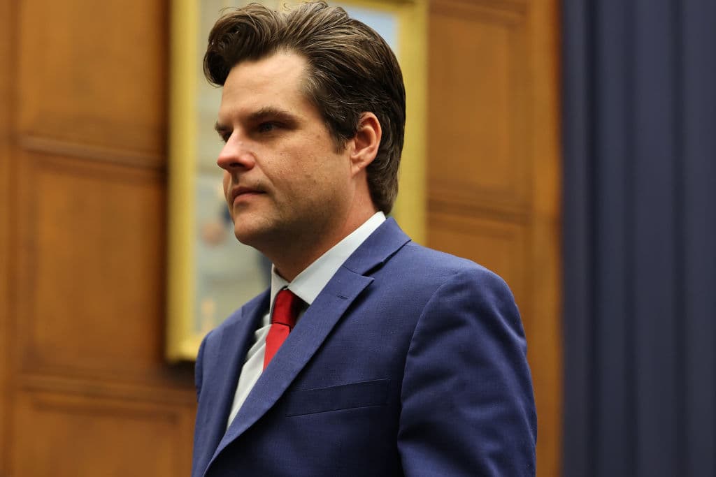Un socio del republicano Matt Gaetz se declara culpable de tráfico sexual de menores
