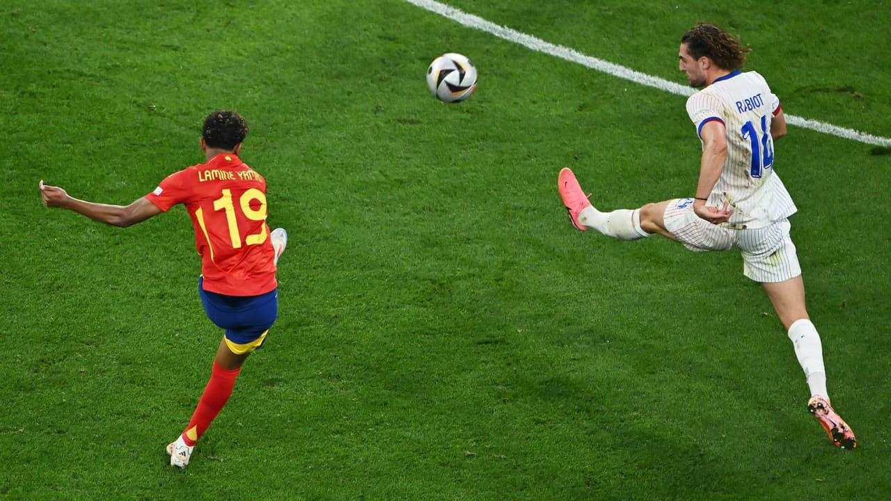 ¡Le calla la boca! Lamine Yamal responde a Rabiot con golazo