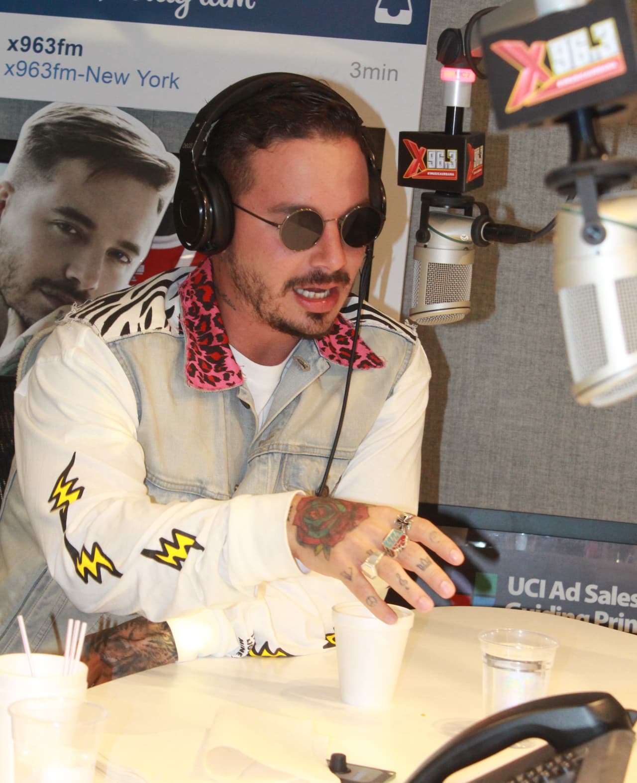 Arrancó la Zona X con DJ Lobo y Balvin nos presentó las canciones de su álbum y hasta nos regaló un performance.