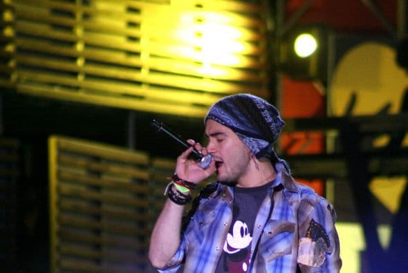 A Poncho Herrera lo conocimos como actor en "Clase 406". Luego se dedicó de lleno al canto, como integrante de "RBD".