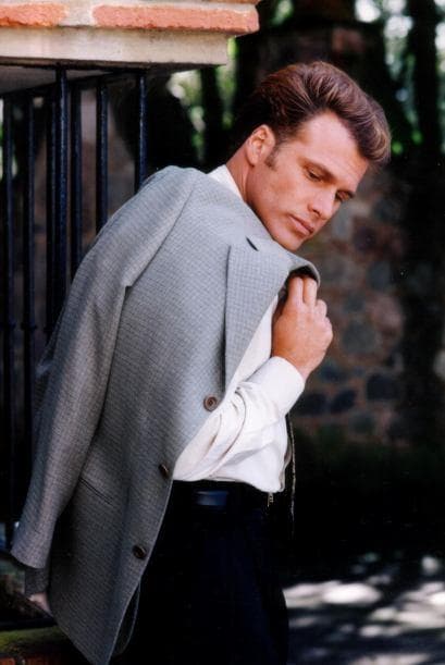 <b>Luis José Santander</b> se ganó el corazón de las mujeres con la telenovela 'Lazos de amor', pero también con su protagónico en 'Te sigo amando'.