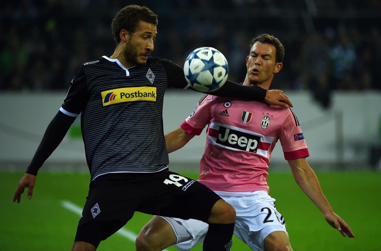 Borussia Mönchengladbach 1-1 Juventus: La Juve empata en Alemania con diez hombres