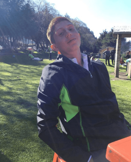 "Cuando vi que iban a iniciar las grabaciones de nuevo le mandé un mensaje a Elías (Solorio, productor)", contó en la entrevista. 
<br>