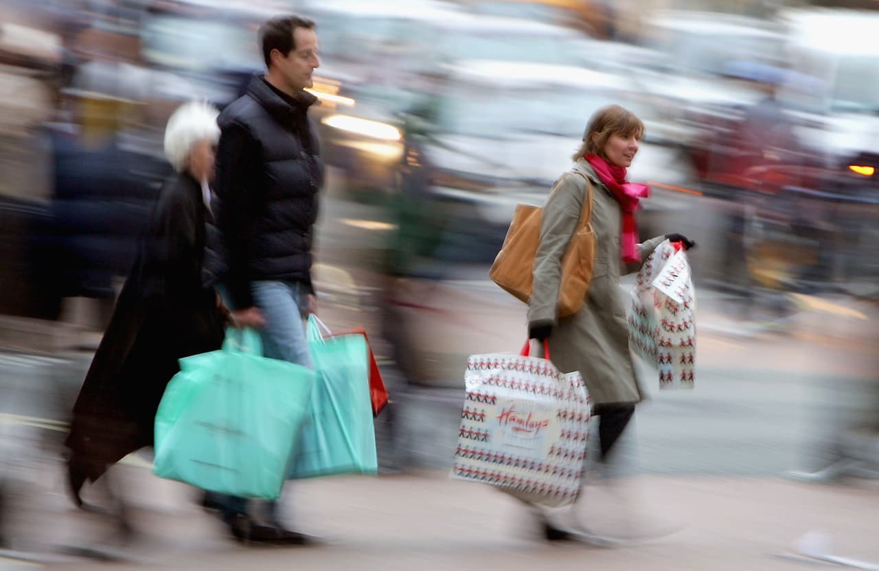 Siempre bloquee su vehículo con las ventanas cerradas.