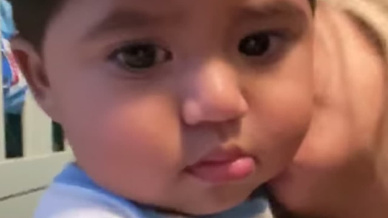 El Servicio Médico Forense del condado Harris se basó en los estatutos que confiere la ley para que el menor pueda abandonar el hospital e irse a casa de su familia en Houston.