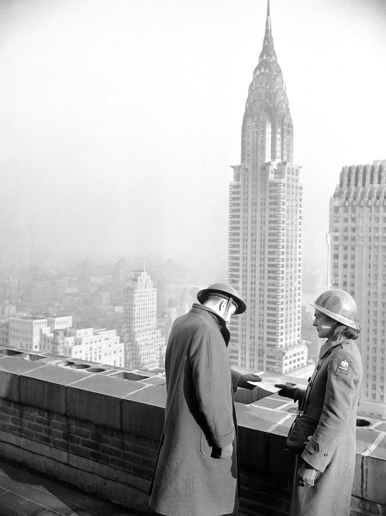 Sin embargo, la zona sigue siendo un destino de negocios favorecido. El banco JPMorgan Chase & Co planea construir una nueva sede justo al oeste de la terminal Grand Central. La fotografía es de 1942.