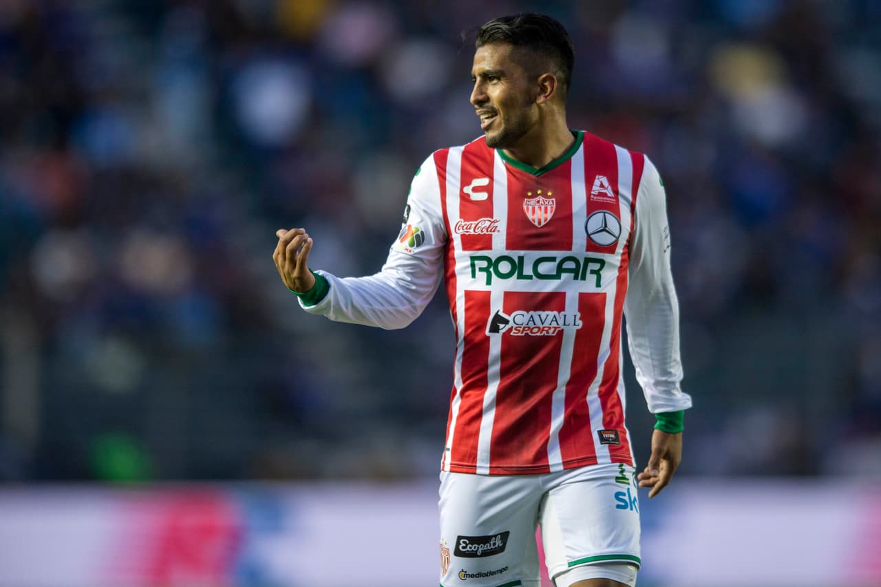 Se dice que el regreso de Miguel Ponce a las Chivas está casi listo. Su último equipo fue Necaxa.