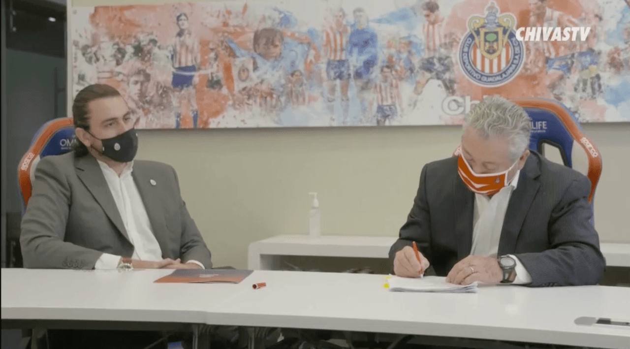 Así se vivió la Víctor Manuel Vucetich como nuevo timonel del Rebaño Sagrado. ¿El ‘Midas’ podrá con este nuevo reto en su carrera?