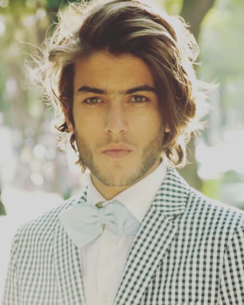 Al parecer a
<b>Gil</b> le gustan sus compañeras de telenovela, y para muestra te contamos un poco de su historial amoroso.