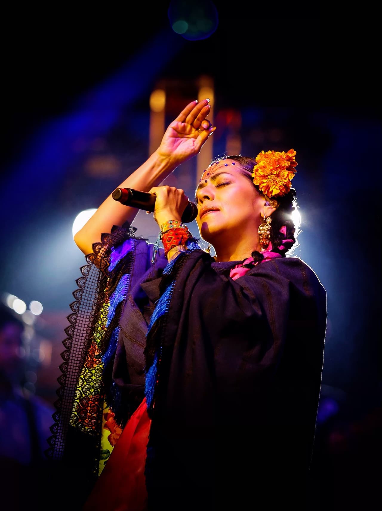 <b>Lila Downs</b> ha confirmado su participación en la gala y lo hará en el gran opening, el cual será un tributo a Armando Manzanero y contará con la participación de grandes estrellas.