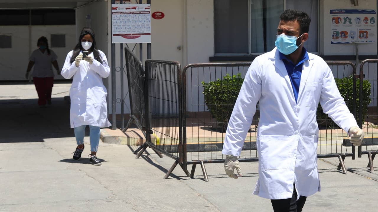 Casi 100 médicos cubanos trabajan en Sonora: la mayoría de ellos son especialistas