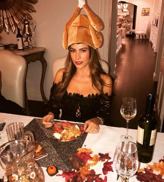 Y Sofía más que lista para el banquete.