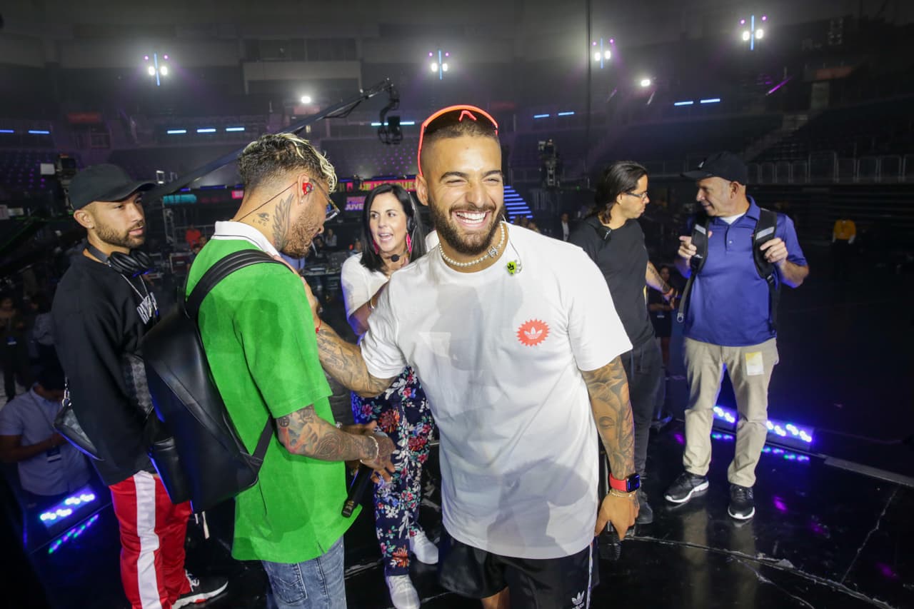 En este número participó acompañado de Farruko, Lenny Tavares y Dalex.