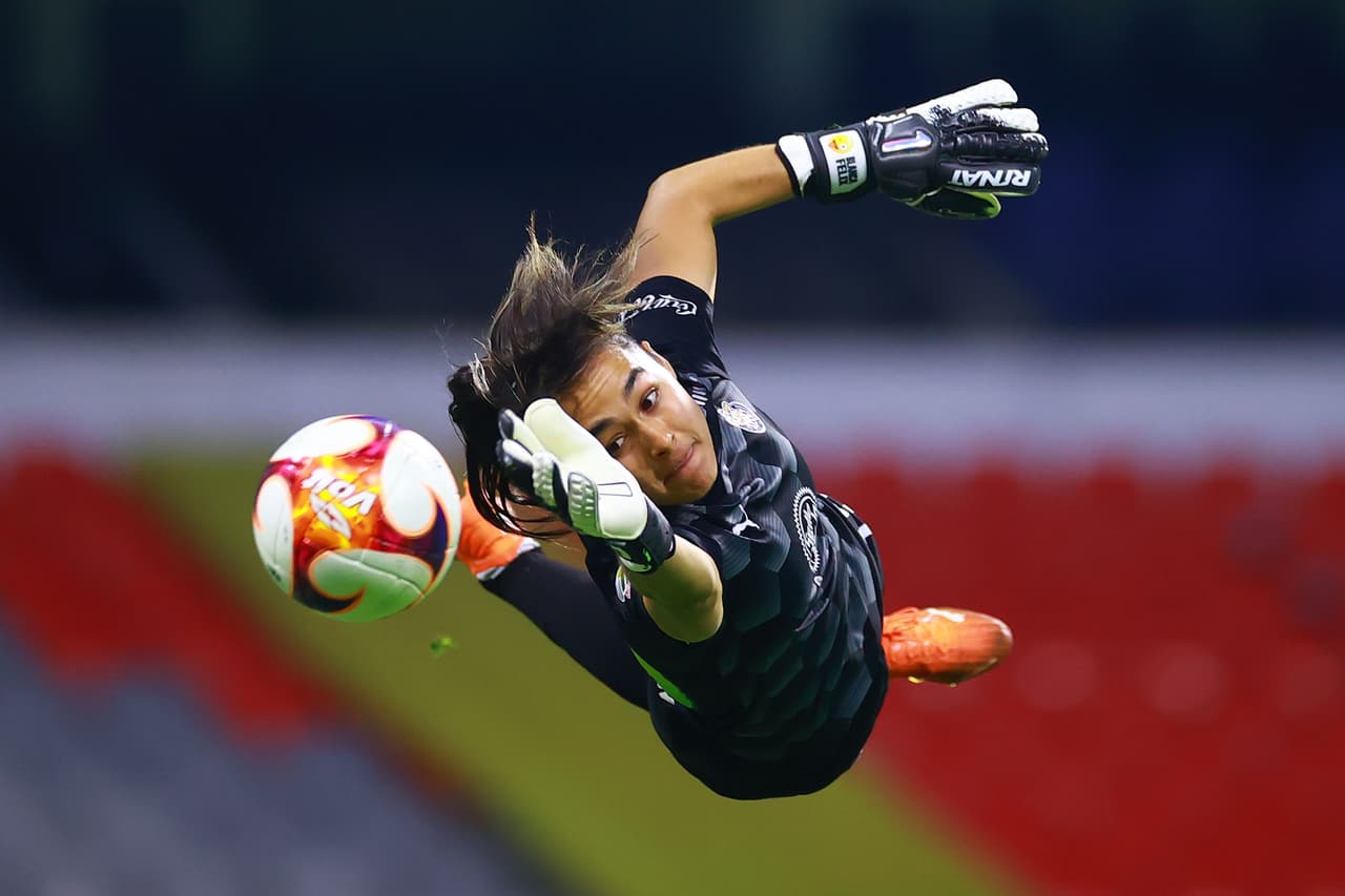 Las Chivas pasaron sobre las Águilas con un marcador de 2-4. En la siguiente jornada de la competición, las tapatías se medirán a las universitarias, mientras que las de Coapa visitarán la comarca.