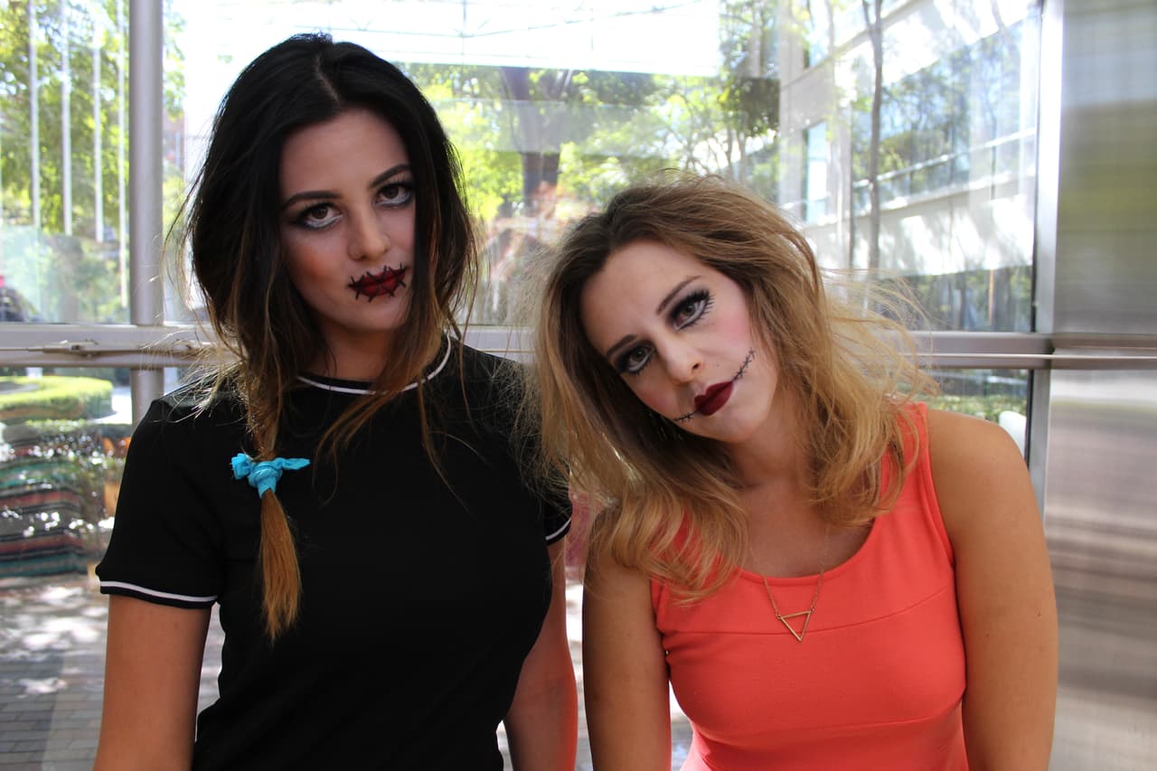 El equipo de Univision Los Angeles festejó Halloween a lo máximo y la gran fiesta contó con la presencia de personajes de la talla de Pitbull, Paquita la del Barrio, Donald Trump y hasta El Chapo.