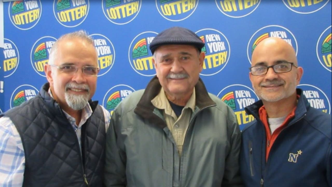 Tres hermanos se vuelven millonarios al ganar la lotería y se repartirán el premio entre ellos