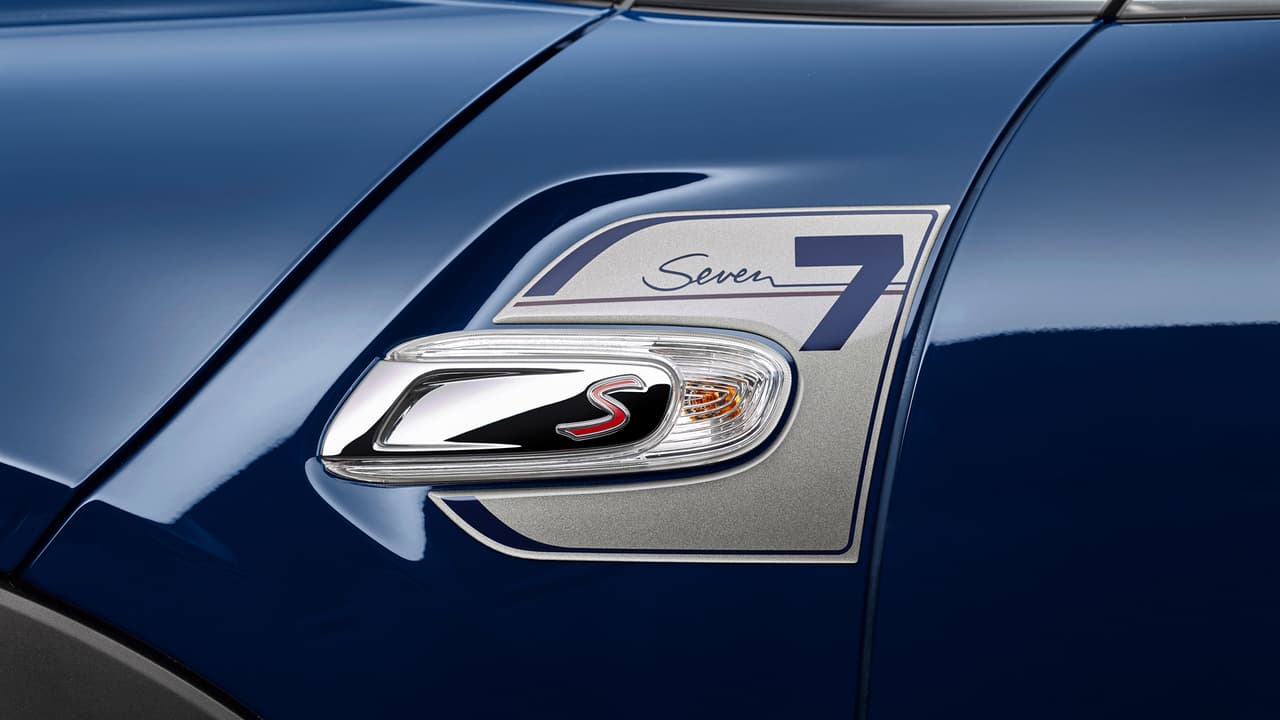 Como es costumbre para Mini, ninguna oportunidad de "branding"es desaprovechada.